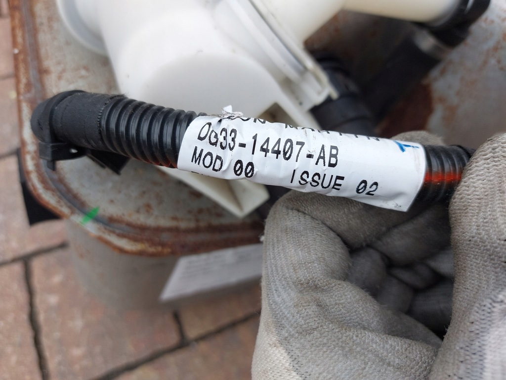 фото №6, Бак топлива aston martin vantage 4.7 16r dg33-9c133-ad