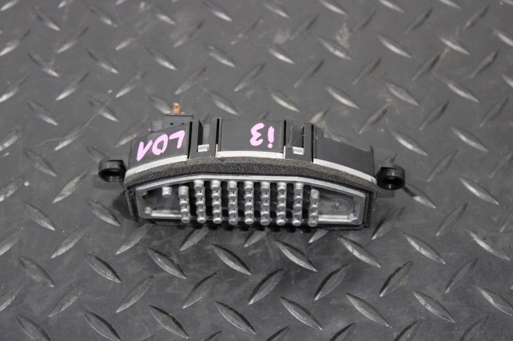 фото №1, Резистор резистор вентилятор 9377854 bmw i3 l01