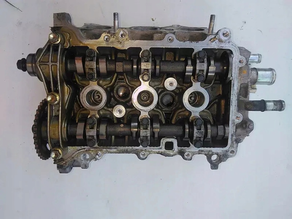 фото №1, Головка двигателя 1.0/1kr-b52 yaris ii