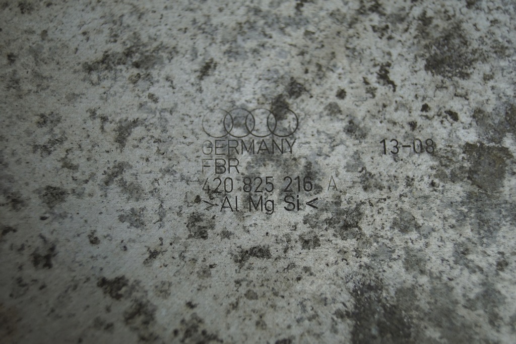 фото №3, Защита подвеска audi r8 420 4.2 fsi 420825216a