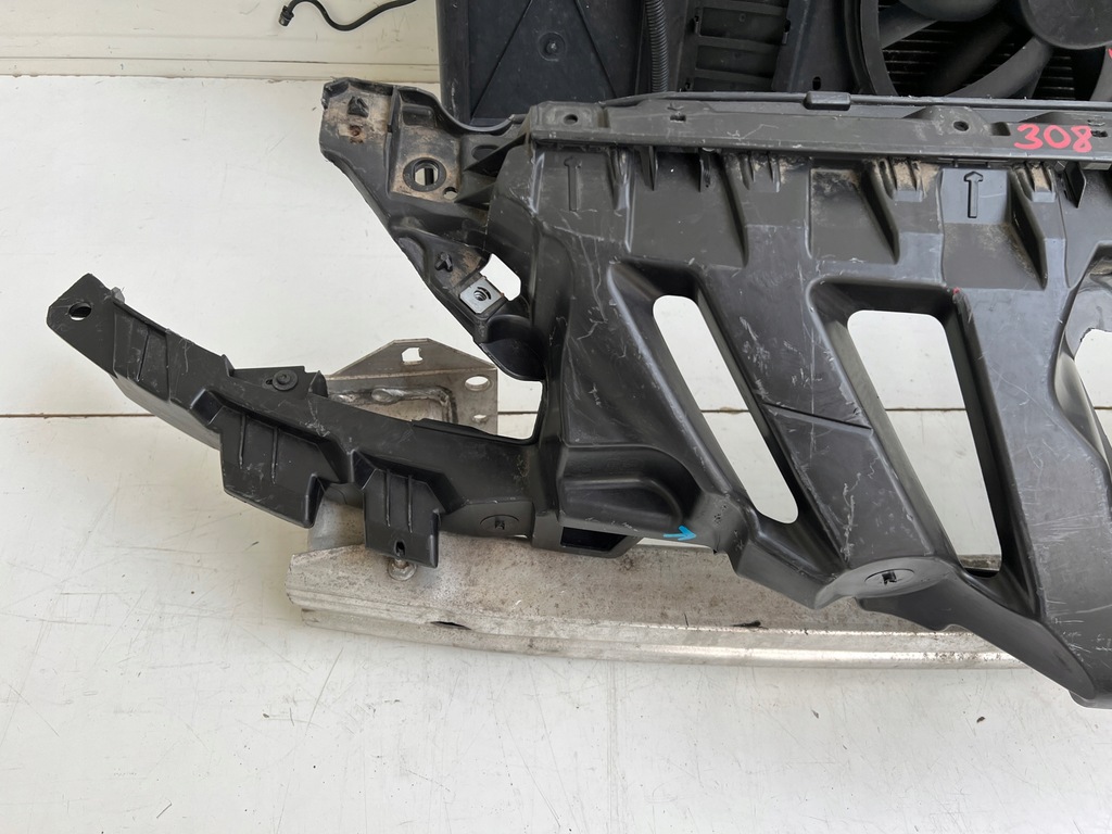 фото №5, Pas передний радиатор peugeot 308 i lift