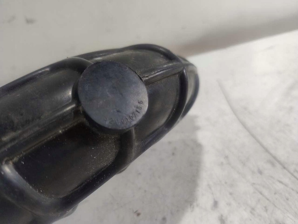 фото №3, Труба повітрозабірник повітря renault master 1.9 dci 8200107155