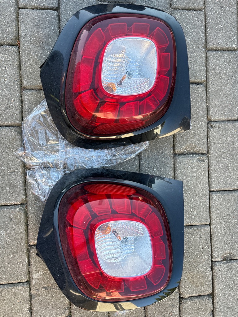 фото №1, Лампа задняя led правая smart forfour