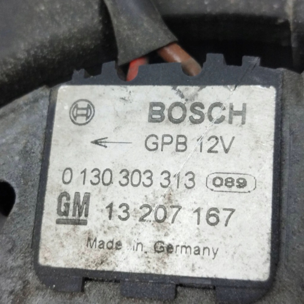 2006 opel astra h вентилятор радиатора 13205952 с Разборки