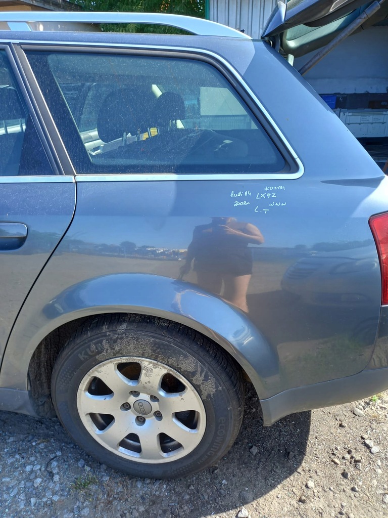 фото №4, Чверть права, ліва задня audi a4 kombi lx7z
