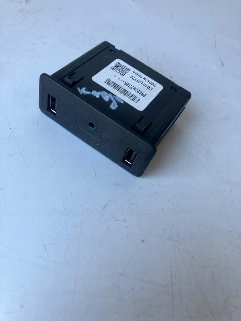 фото №1, Megane iv kadjar роз'єм port usb 280239732r