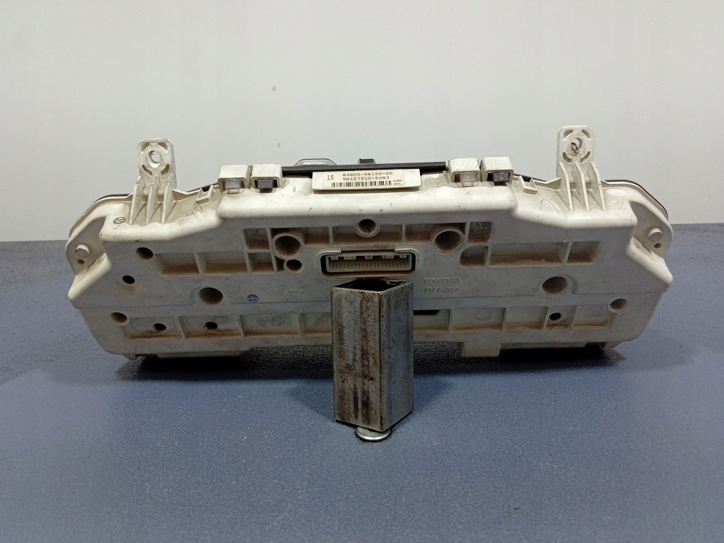 фото №5, Toyota sienna ii xl20 03- 3.3 v6 счетчик приборы 83800-08150