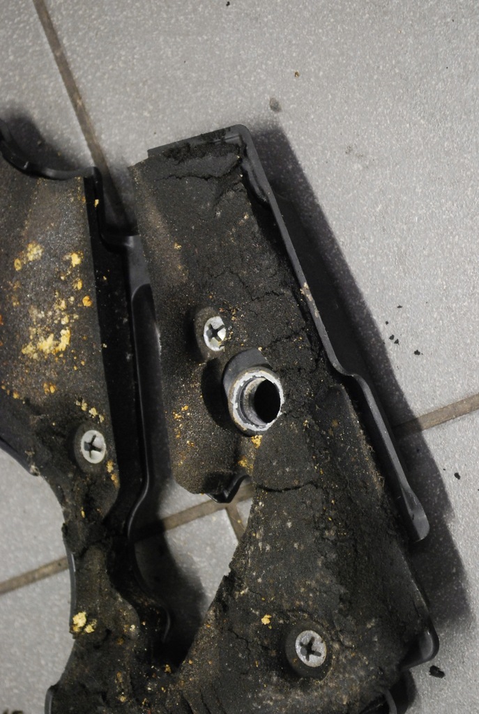 фото №7, Защита распределительного вала audi a8 d3 3.0 tdi 059103926m