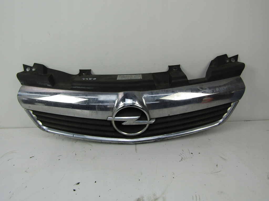 фото №1, Opel zafira b решётка радиатора решётка радиатора 05-08 5d 13157590
