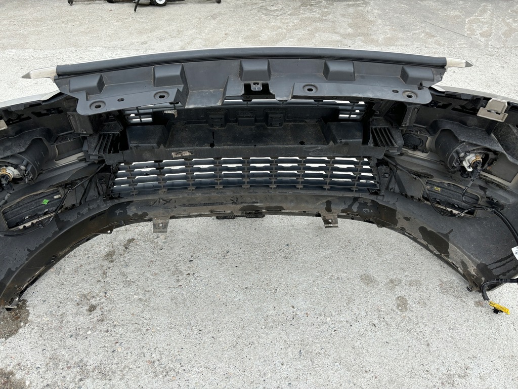 фото №10, Бампер передний citroen c3 picasso kchc 08-12