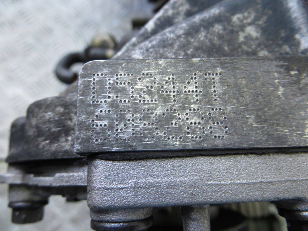 фото №11, Volvo xc70 ii 2.4 блок двигун dół d5244t d5244t4 d5244t5