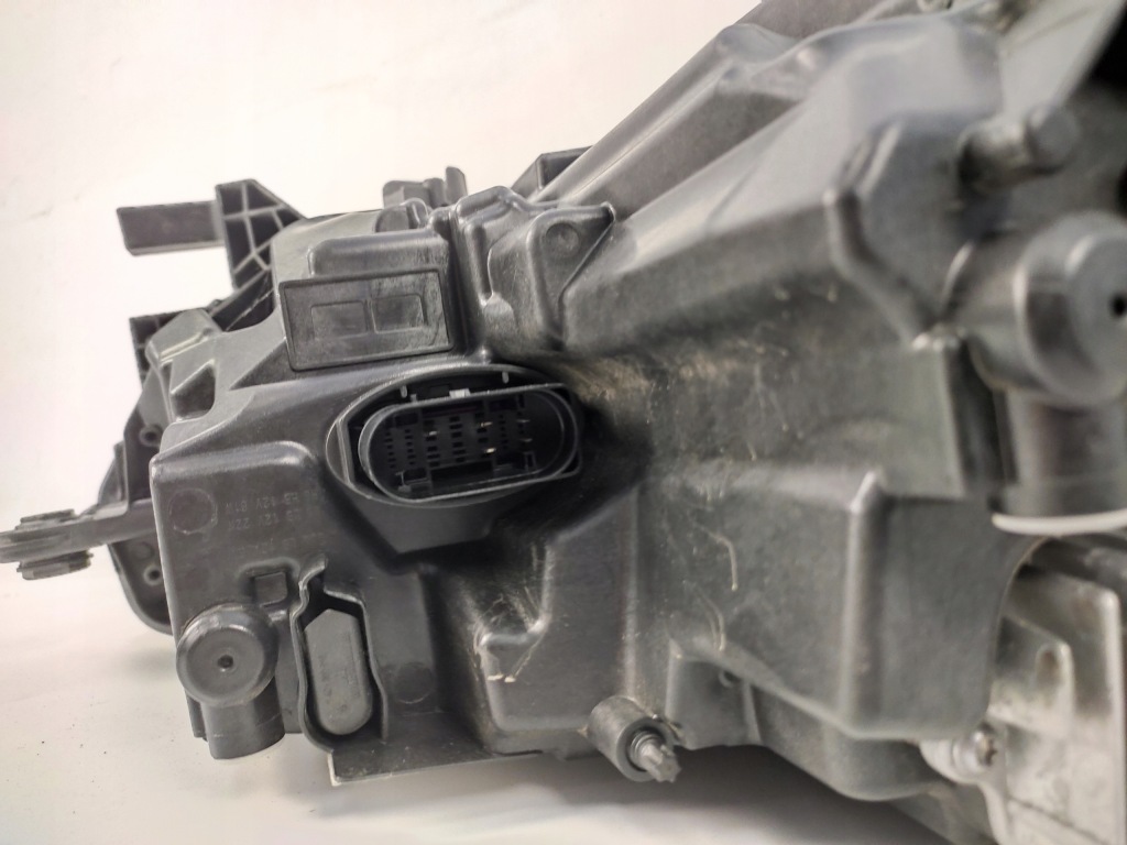 Skoda octavia iv 5e4 фара левая передняя перед full led 2020- с Разборки