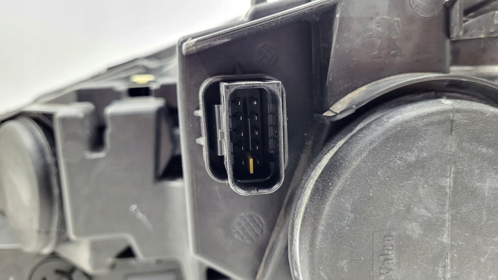 фото №9, -фара лампа перед передня права peugeot rifter 2018- partner