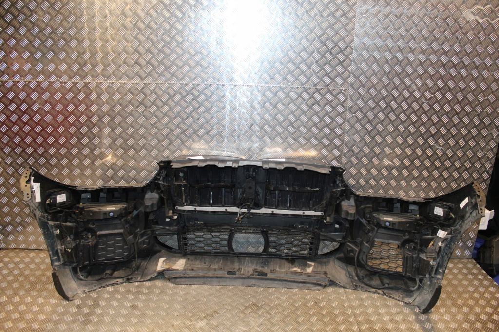 Bmw x6 g06 m америка бампер перед manhattan металлик c3d камера ассистент pdc в Украине