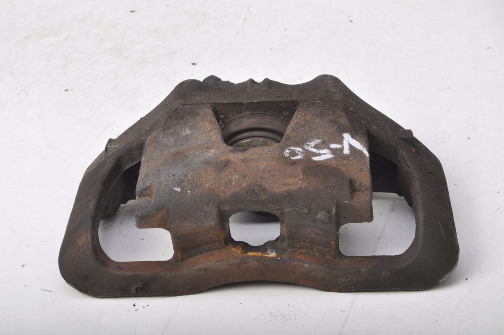 фото №1, Volvo s40 ii v50 суппорт тормозной правый перед 976