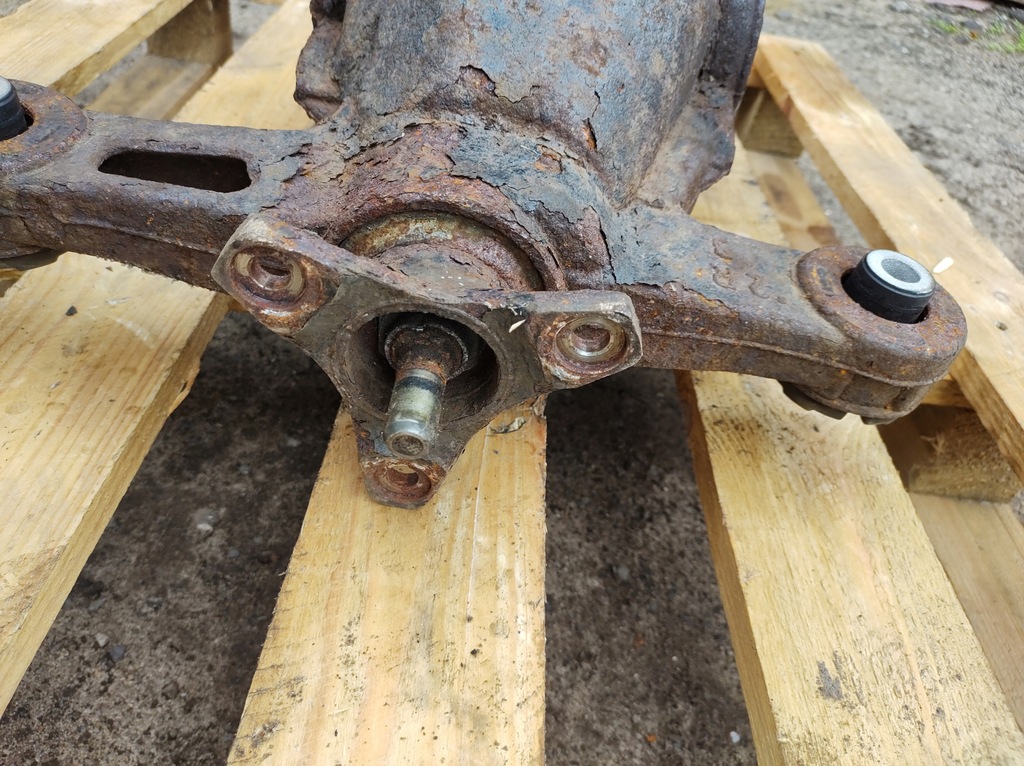 фото №13, Lexus is300h 2.5b hybrid 13r диференціал міст задня 20h