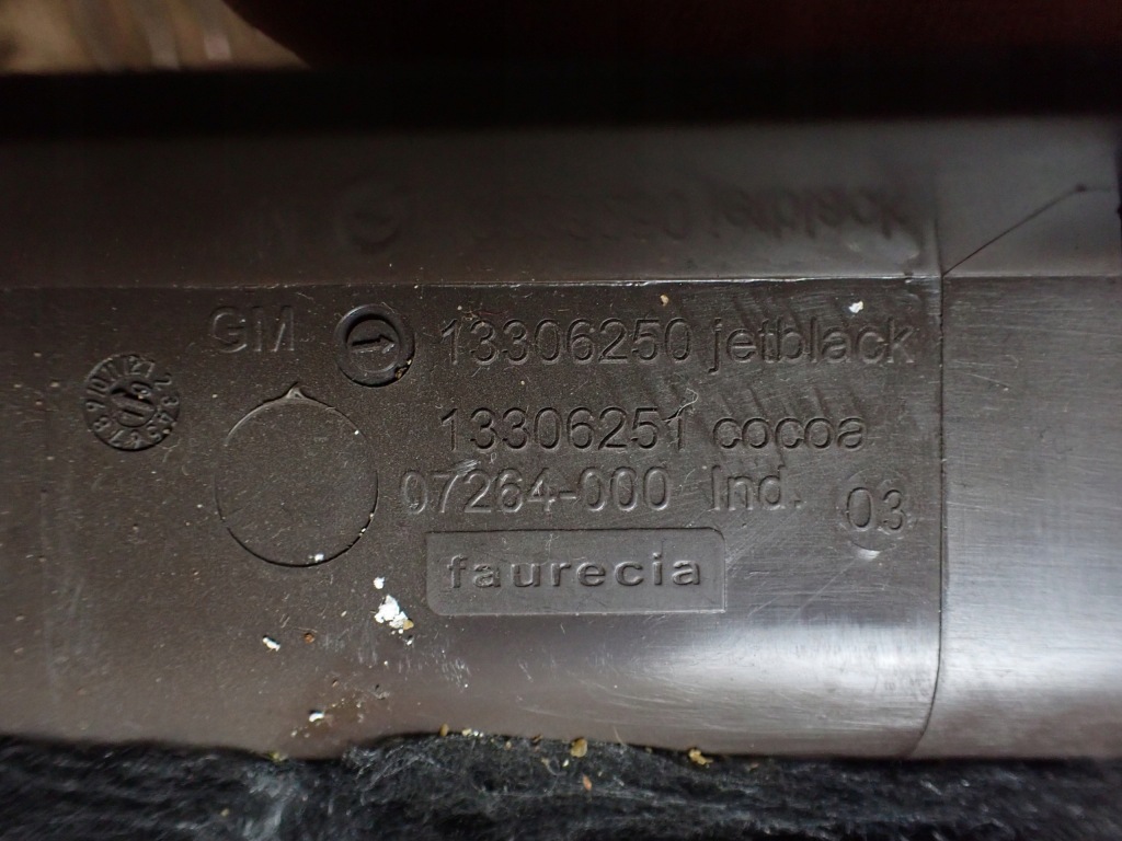 Корпус колонки рулевого opel insignia a 10r 2.0 универсал 13306250 11034 в Украине