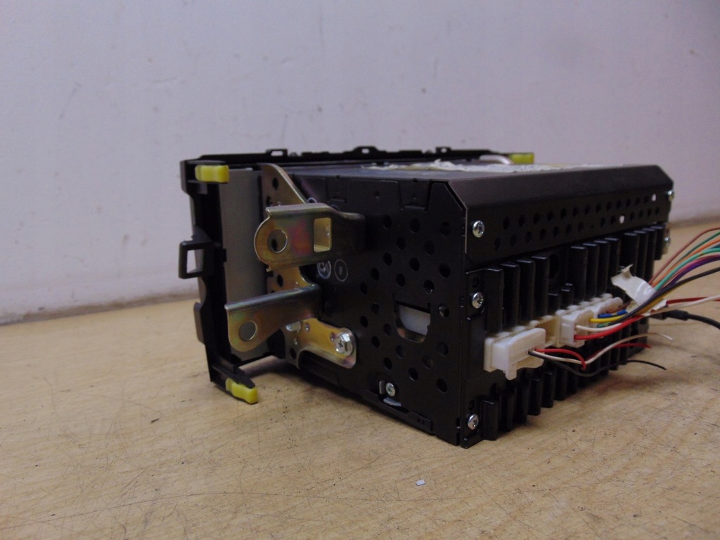 фото №11, Радіо заводський toyota auris 1 86120-02520