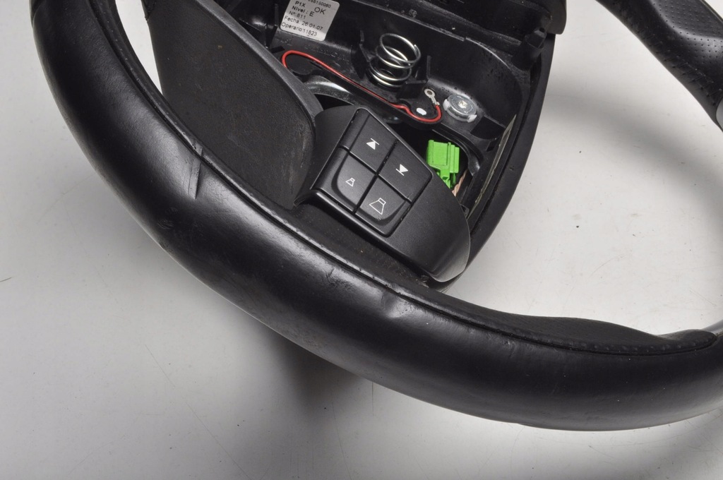 фото №11, Volvo c30 s40 ii v50 c70 воздуховод кожаный 30778742