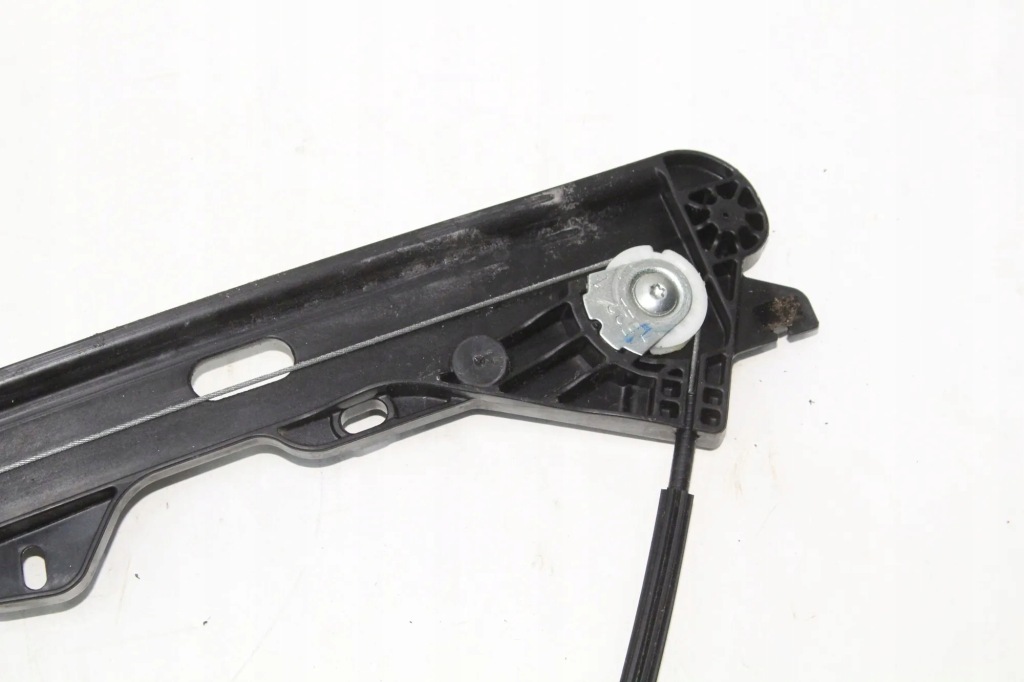 Подъемник стекло правых передних дверь opel mokka 9828130680 1.2l бензиновый с Разборки