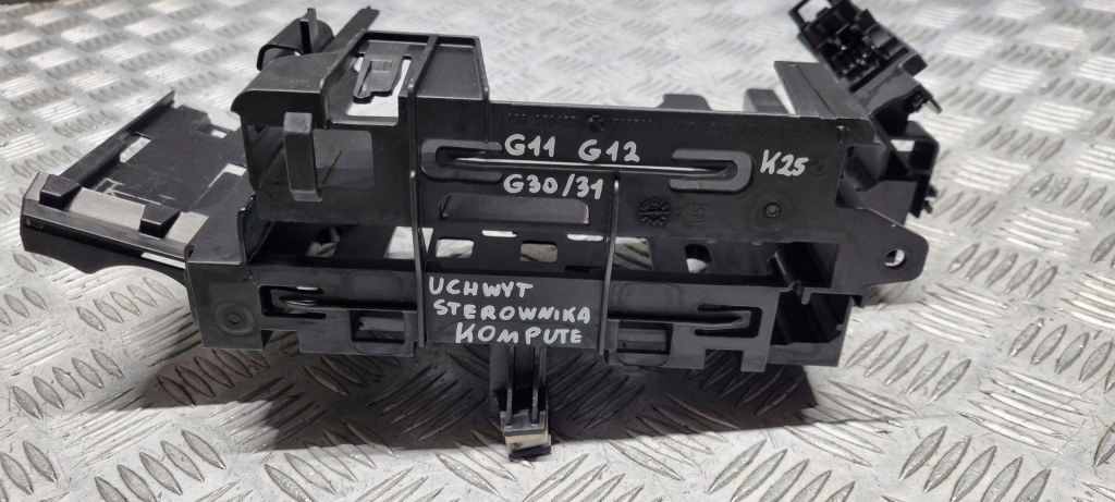 Купить Bmw g11 g12 g30 g31 крепеж блок управления компьютер 8584651