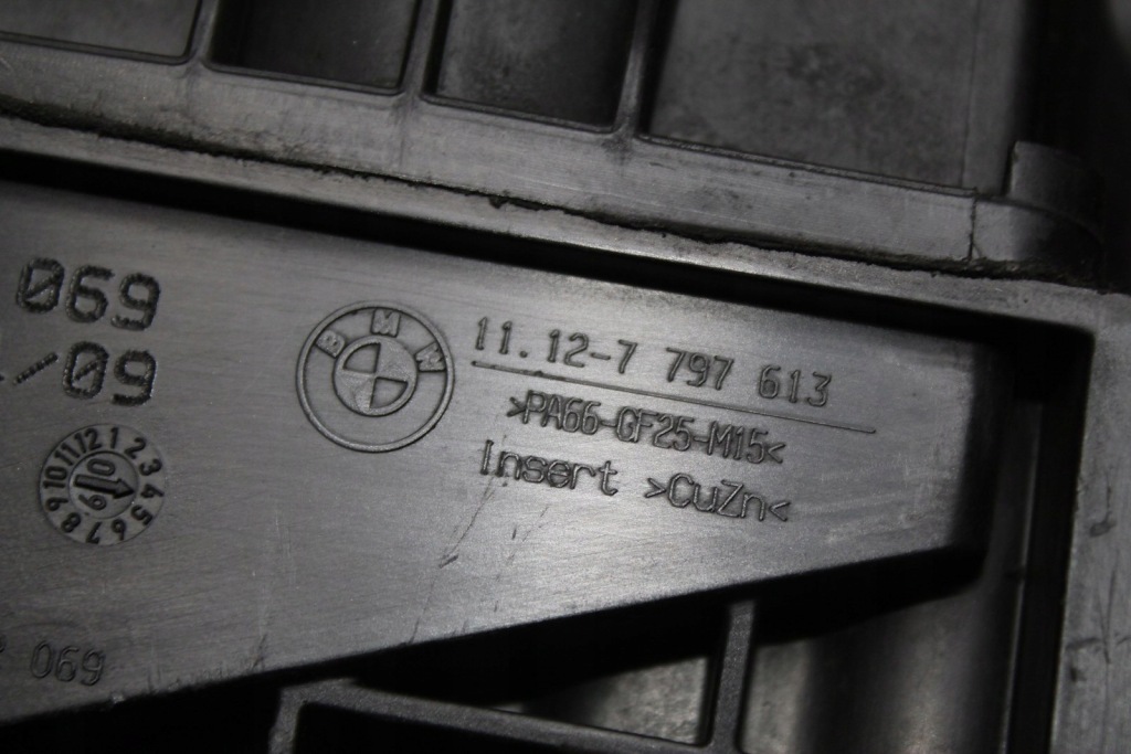 Кришка клапанів 7797613 bmw e60 2.0 d n47d20c Київ