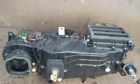 фото №1, Porsche cayenne s 7l0 02- обігрівач повітродувка