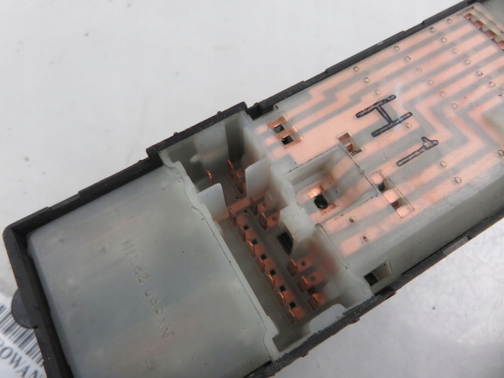 фото №5, Панель окон nissan x-trail t30