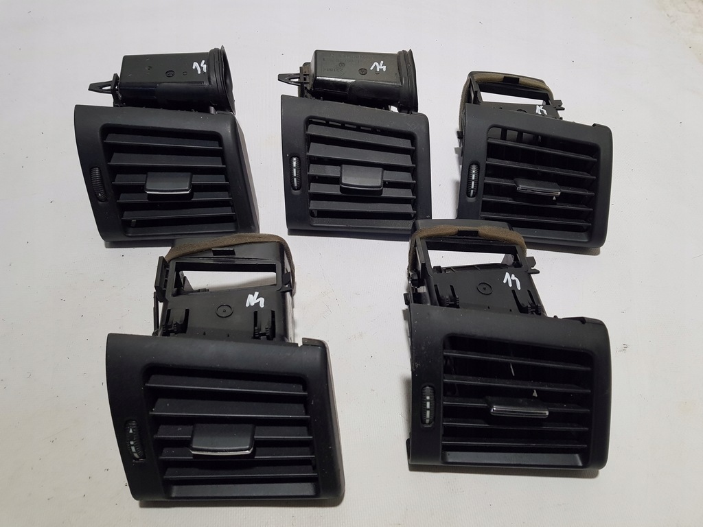 фото №1, Mercedes r-klasa w251 решётки решётка обдув правая 2518300254