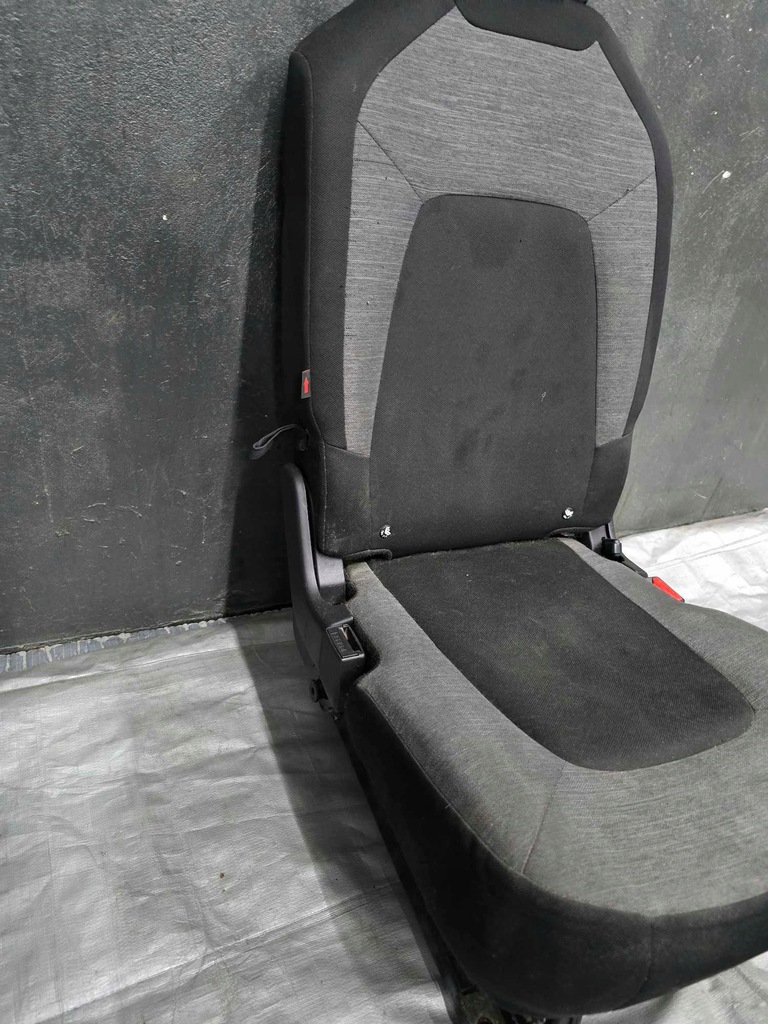 фото №4, Сиденье задняя средний ii ряд citroen c4 picasso ii
