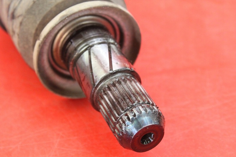 фото №4, Приводной вал левая задняя механическая коробка передач subaru xv 2.0 d 150 km 4x4 11-17