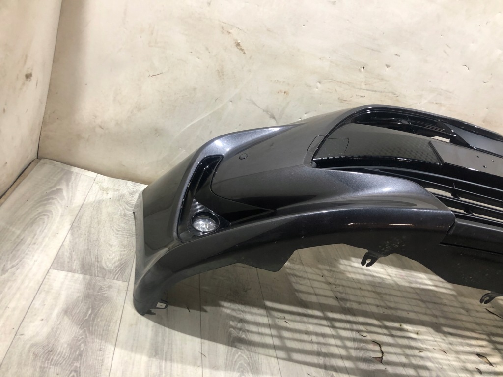 Toyota yaris iv p21 бампер передні  1g3 Недорого