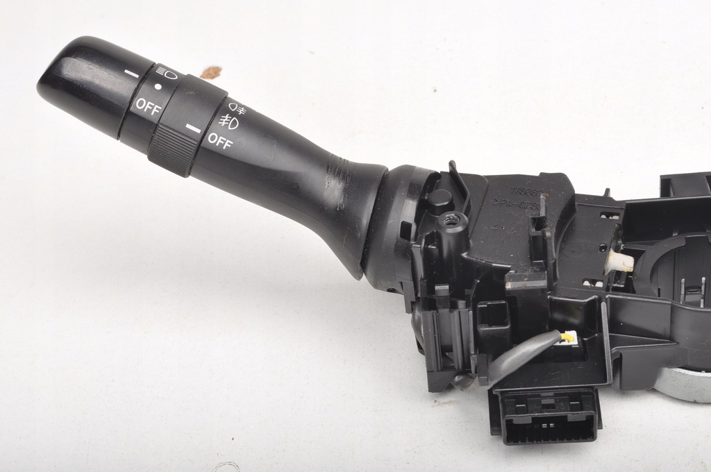 фото №8, Lexus is ii переключатель комбинированный 42110-17f154