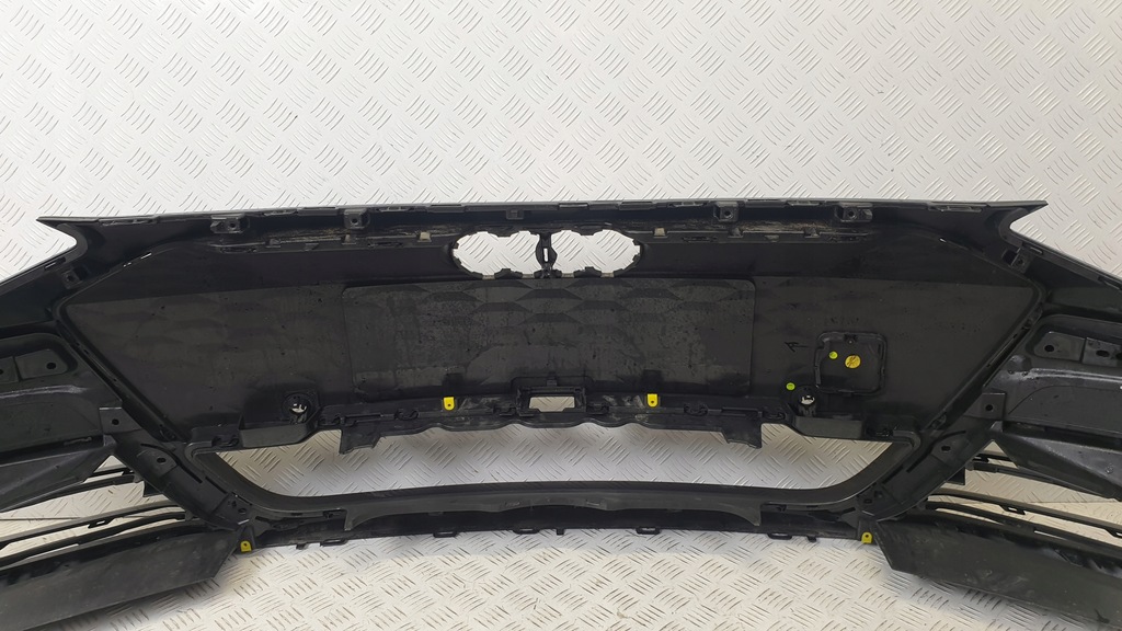 фото №14, Audi rs e-tron 4j3 бампер перед передній