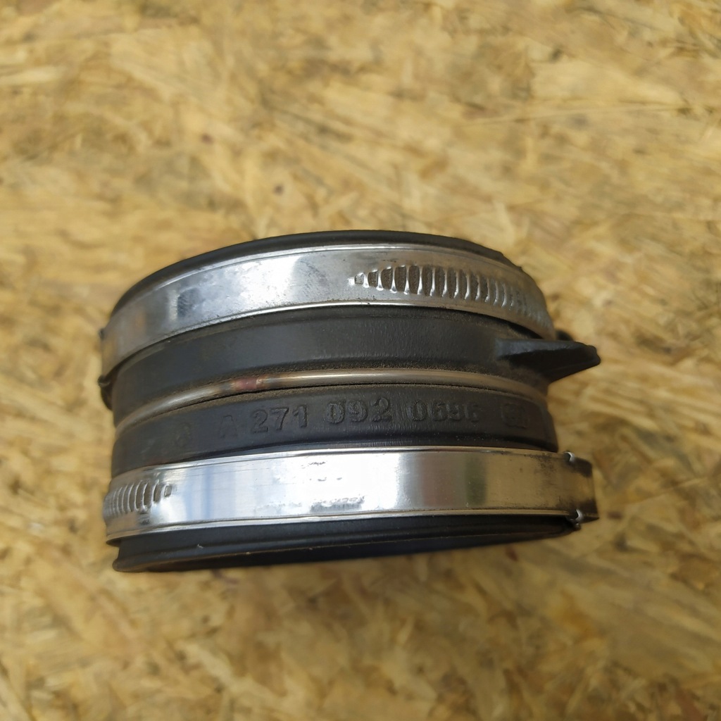 фото №4, Mercedes w203 1.8 k воздухозаборник труба воздуха