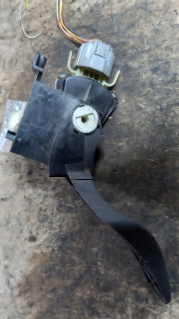 фото №4, Потенциометр газа ford focus 1.8d 03r