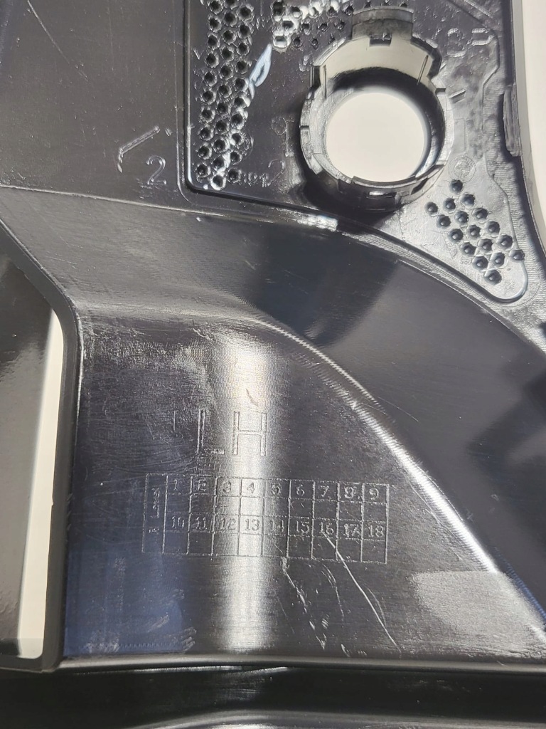 Bmw x3 g01 рестайлінг  21- решітка бампера ліве перед ліва передня 8081201 Недорого