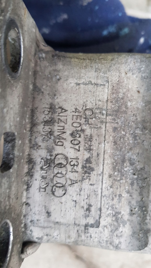 фото №14, Audi a8 d3 3.0 балка підсилювач перед ambsorber бампера