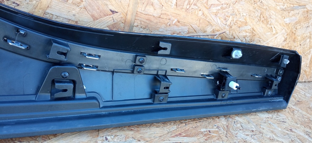 фото №9, Kia ev6 2021- молдинг накладка дверь левый задняя левая задняя 87733-cv100