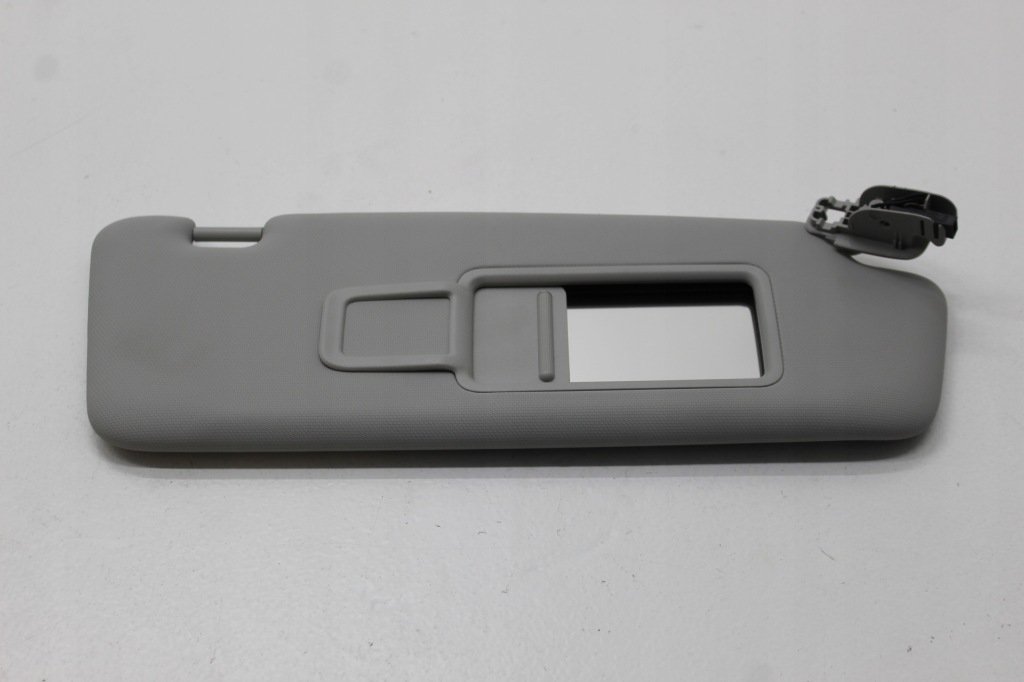 фото №1, Audi a5 8t защита солнцезащитная правая 8k0857552