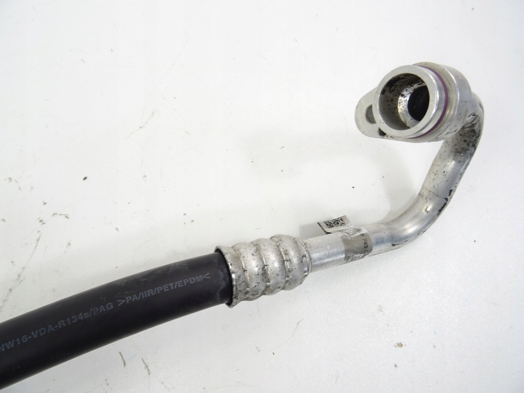 фото №3, Audi a4 b9 шланг трубка кондиционер кондиционера 8w0816743b r2015-