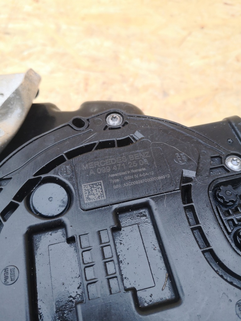 Mercedes v-klasa w447 бак adblue насос a0994712500 a2474709002 Недорого