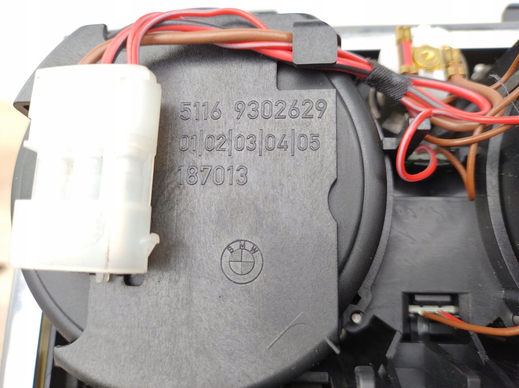 фото №8, Bmw 7 g11 g12 туннель средний бардачок usb панель