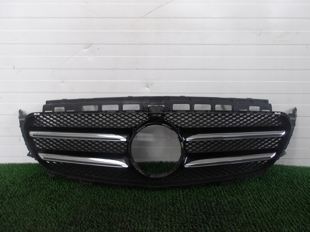 фото №1, Mercedes e-klasa w213 16- решётка радиатора решётка радиатора передняя перед pod камера оригинальный номер