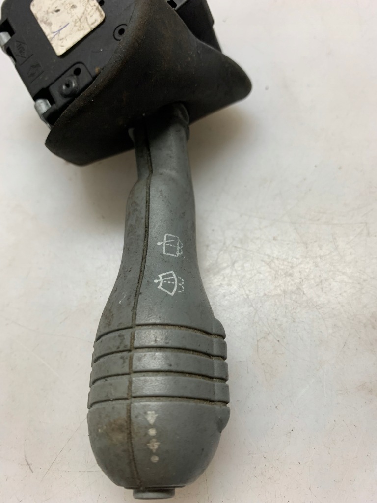 Рычаг переключатель renault twingo Цена