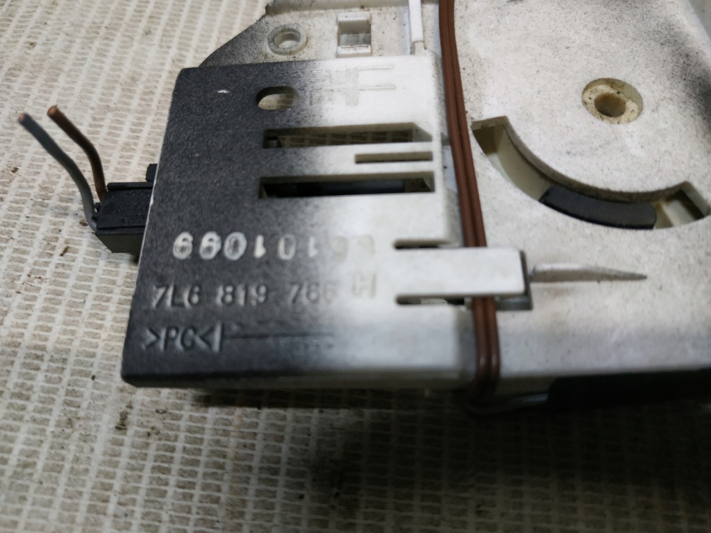 фото №6, Vw touareg регулятор обдув правый 7l6819766