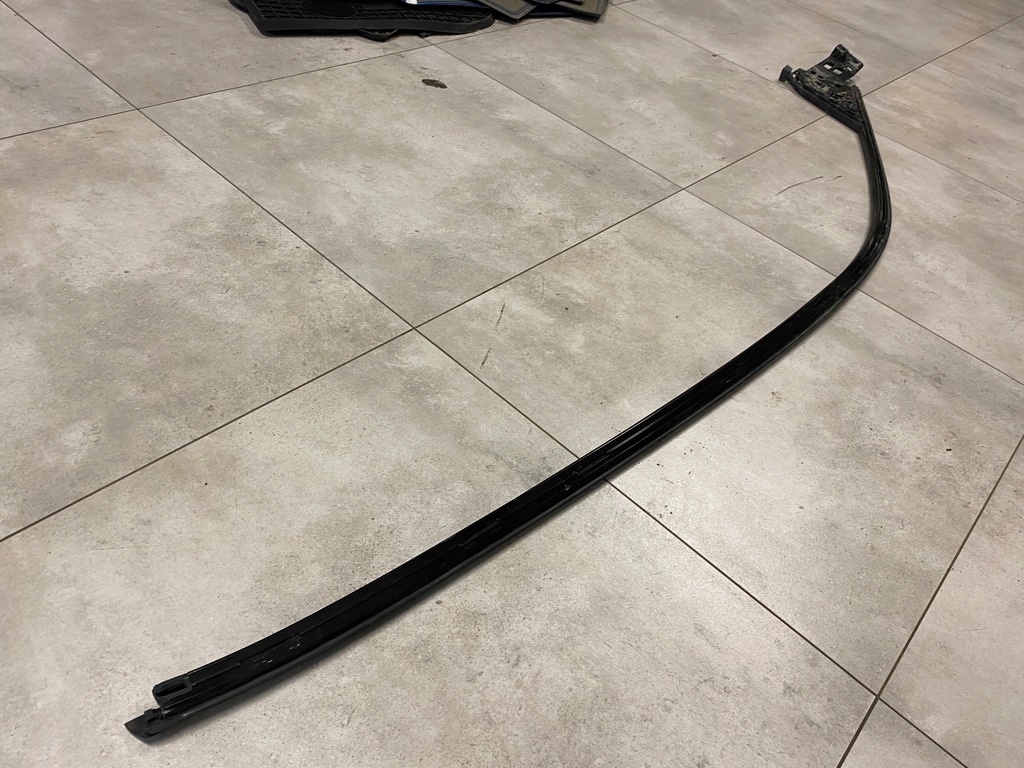 фото №5, Bmw i3 прокладка кровельная правая 7314020