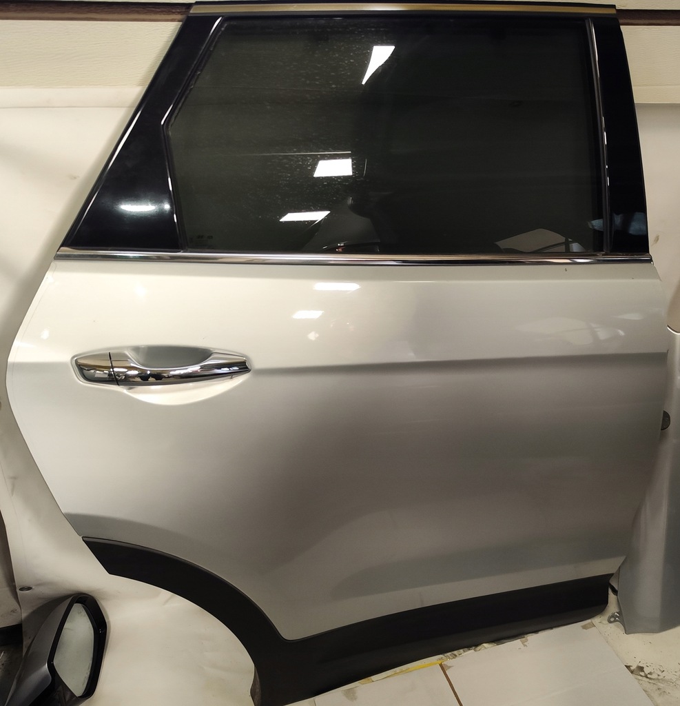 фото №1, Двері праве задня hyundai santa fe iii grand 2015