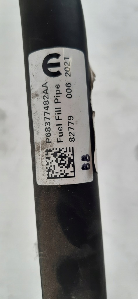 фото №6, Jeep grand cherokee wl 2.0 t заливная горловина топлива 68377486aa, 68377482aa