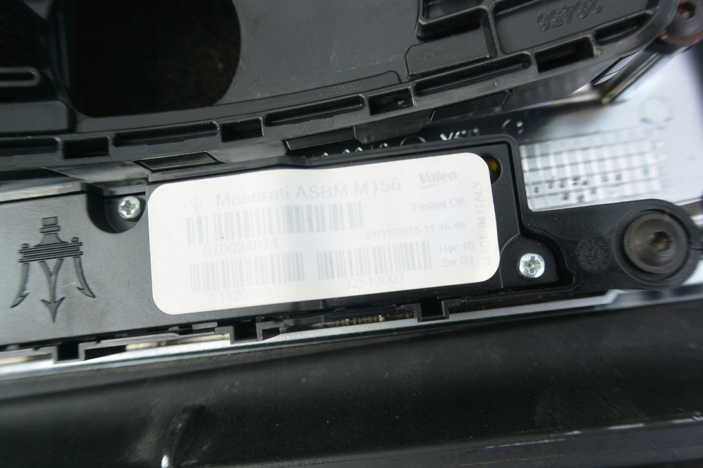 фото №13, Dekor бардачок туннель maserati quattroporte vi